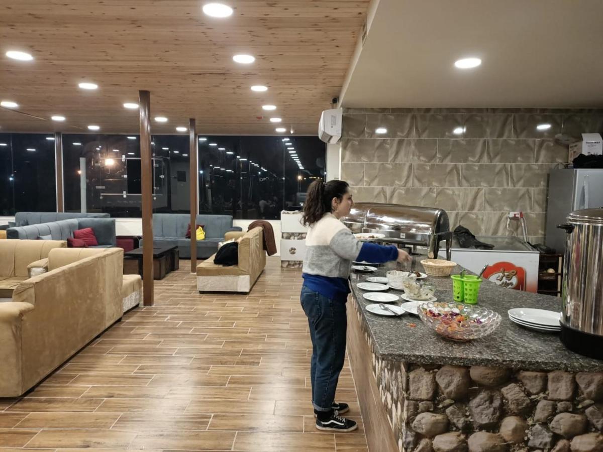 וואדי מוסא Petra Cabin Inn Hostel&Resturant מראה חיצוני תמונה